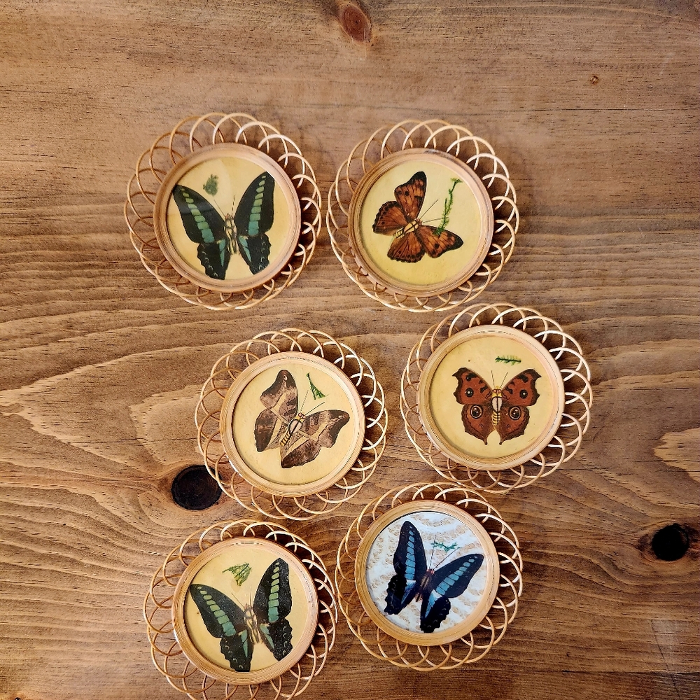 *SOLD*🩷Vintage / Boho Butterfly Print Coasters in Caddy🩷